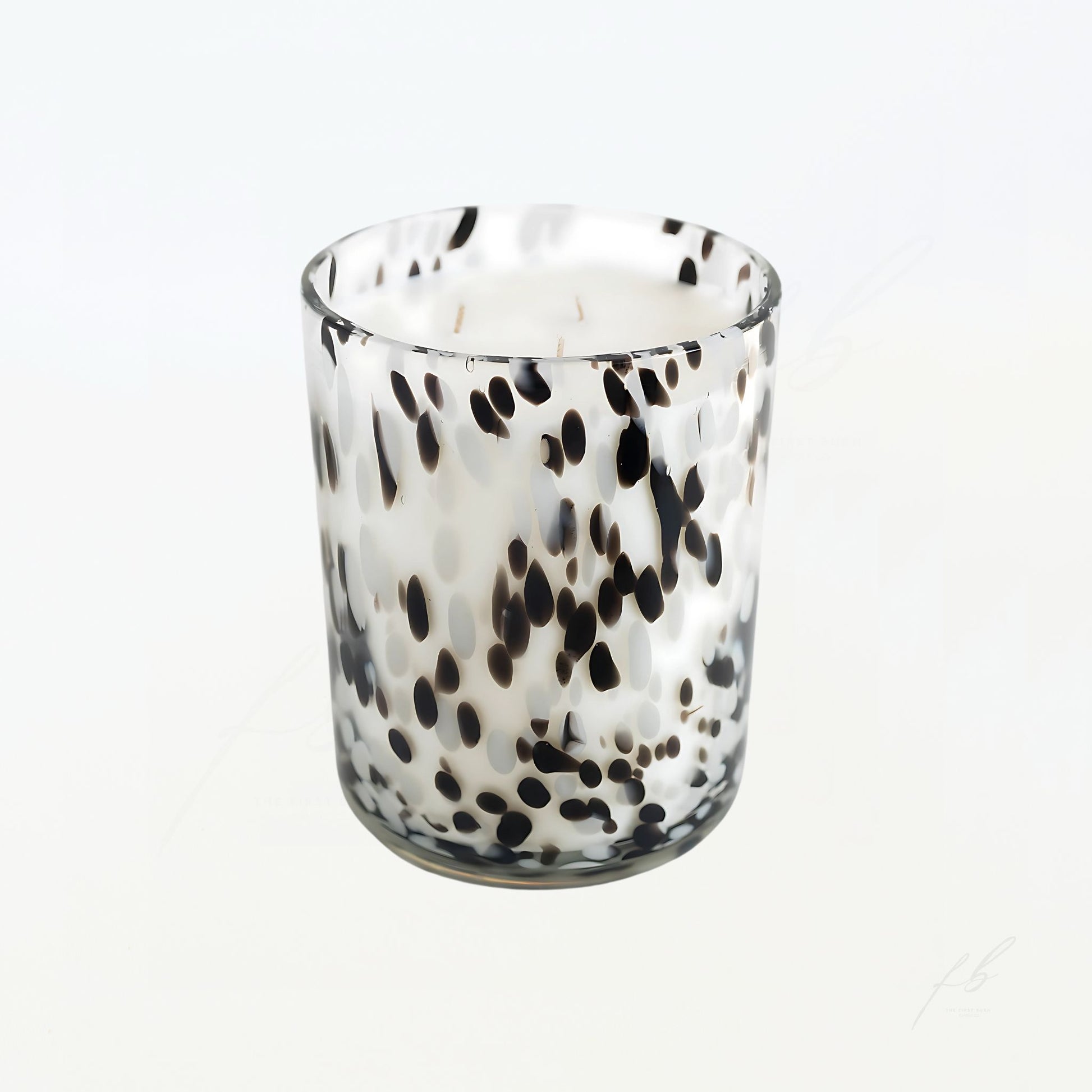 Dalmatian Candle, 32 Oz - The First Burn Candle Co.